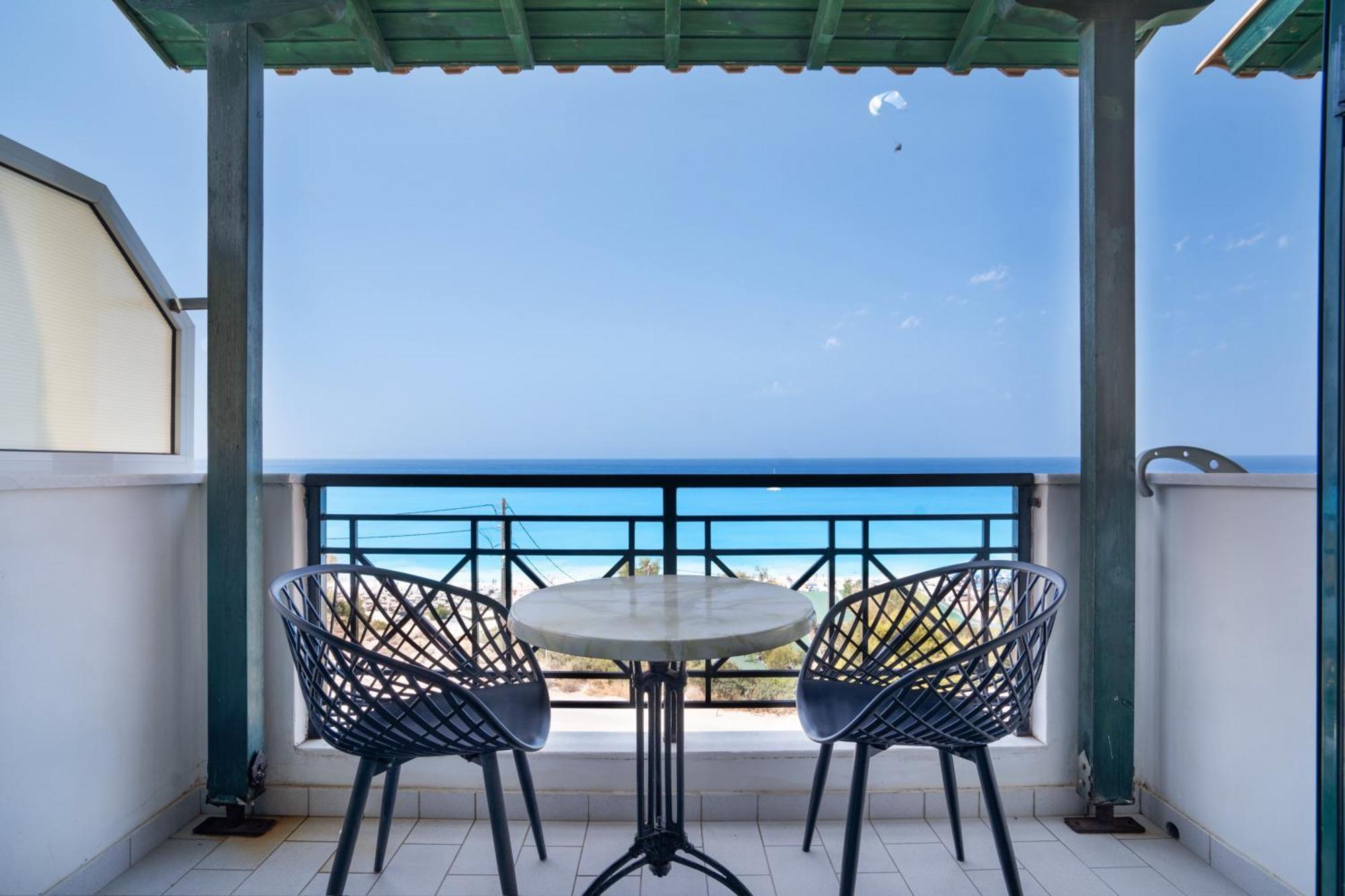 Sunset Triple 1 Apartment Agios Nikitas Exterior photo